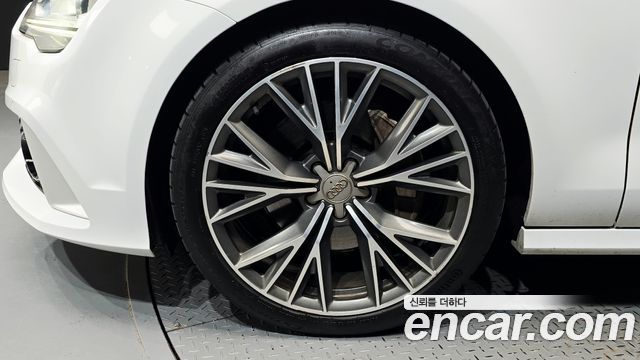 Audi A7 из Кореи Encar
