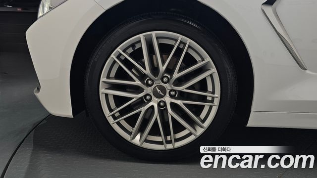 Genesis G70 из Кореи Encar