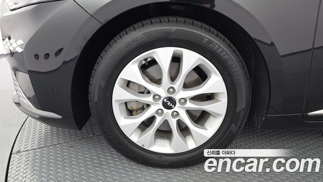 Kia K8 из Кореи Encar