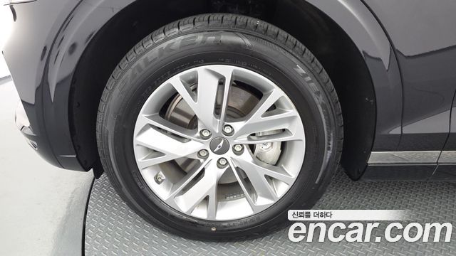 Genesis GV70 из Кореи Encar