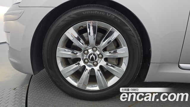 Hyundai Equus из Кореи Encar