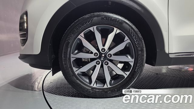 Kia Sportage из Кореи Encar
