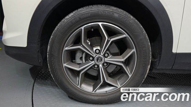 Ssangyong KORANDO из Кореи Encar
