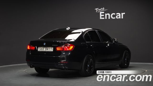 BMW 3-Series из Кореи Encar