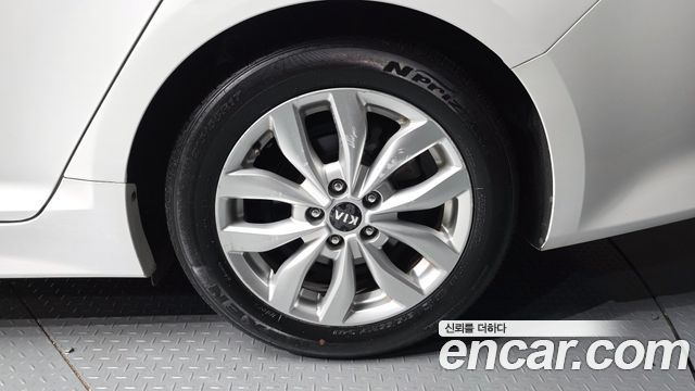 Kia K5 из Кореи Encar