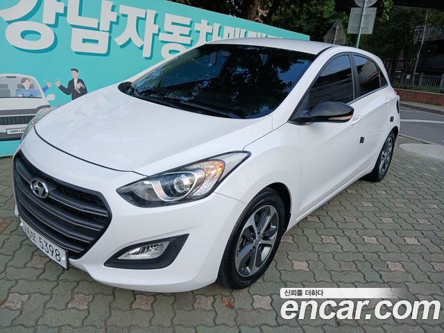 Hyundai i30 2.0 Younique — пробег 112 370 км — фото 1 из 5
