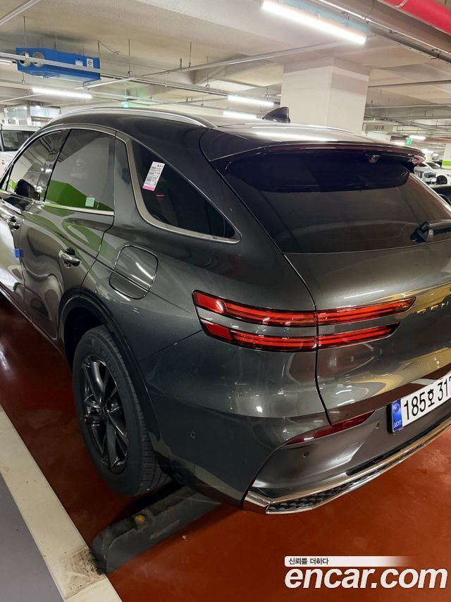 Genesis GV70 2.5T Gasoline AWD — пробег 1 000 км — фото 2 из 5