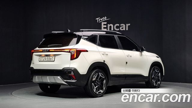 Kia Seltos из Кореи Encar