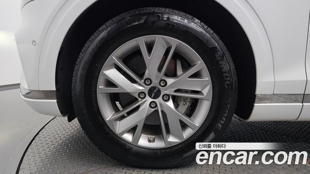Genesis GV70 из Кореи Encar