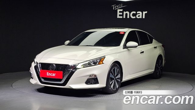 Nissan Altima из Кореи Encar