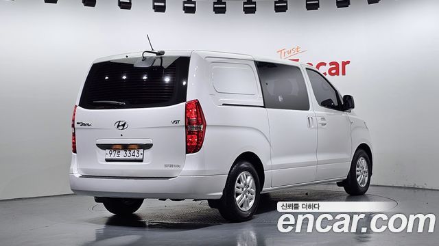 Hyundai Starex Van 5-Seater Smart — пробег 115 658 км