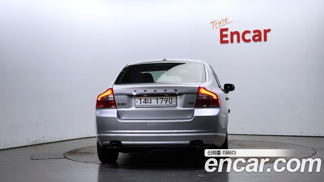 Volvo S80 D5 2nd — пробег 154 195 км