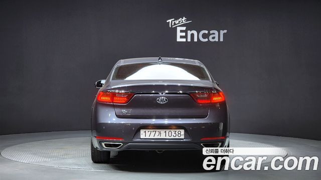 Kia K7 из Кореи Encar