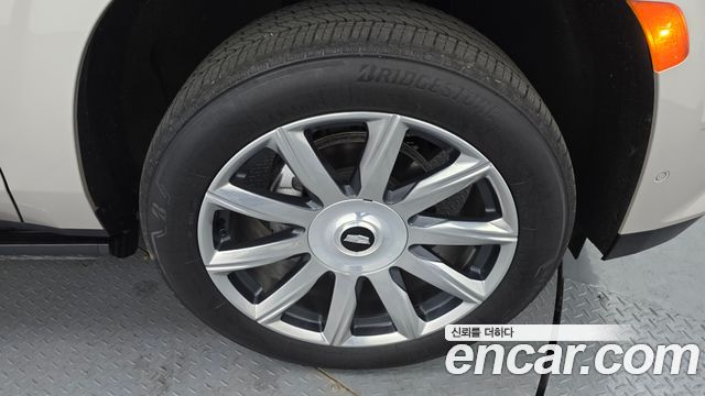 Cadillac Escalade 6.2 Premium Luxury Platinum — пробег 77 336 км