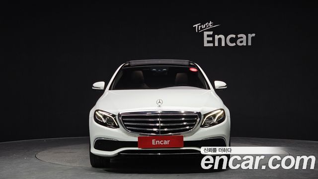 Mercedes-Benz E-Class из Кореи Encar