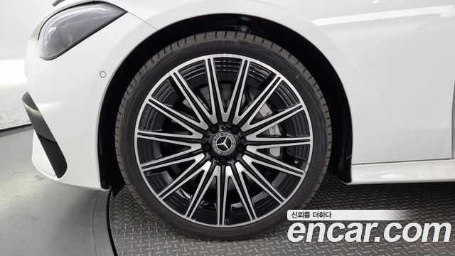 Mercedes-Benz CLE-Class CLE450 4MATIC Cabriolet — пробег 961 км