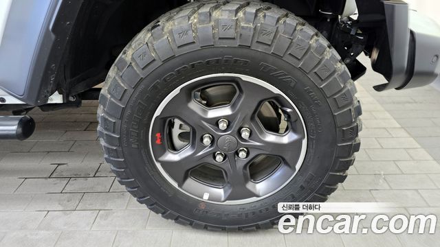 Jeep Gladiator 3.6 Rubicon — пробег 32 832 км