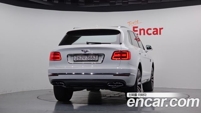 Bentley Bentayga из Кореи Encar