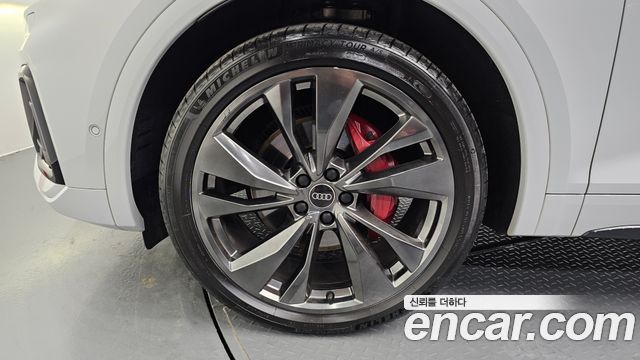Audi SQ5 3.0 TFSI Quattro Sportback — пробег 71 897 км