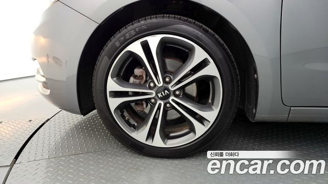 Kia K3 из Кореи Encar