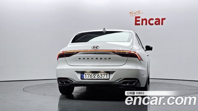 Hyundai Grandeur Calligraphy — пробег 75 649 км — фото 4 из 5