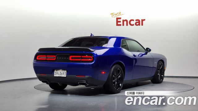 Dodge Challenger из Кореи Encar