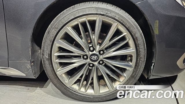 Hyundai Grandeur 3.0 Exclusive Special — пробег 179 746 км