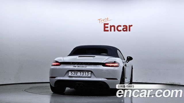 Porsche 718 S 2.5 — пробег 133 680 км
