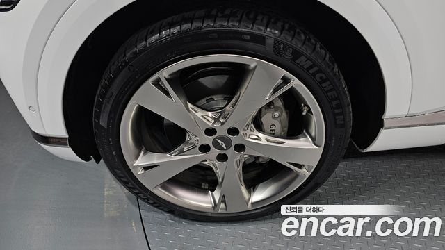 Genesis GV80 2.5T Gasoline AWD — пробег 35 864 км