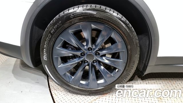 Tesla Model X 75D — пробег 122 889 км