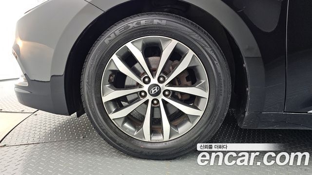 Hyundai Grandeur HG240 Luxury — пробег 125 337 км