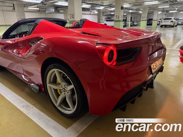 Ferrari 488 из Кореи Encar