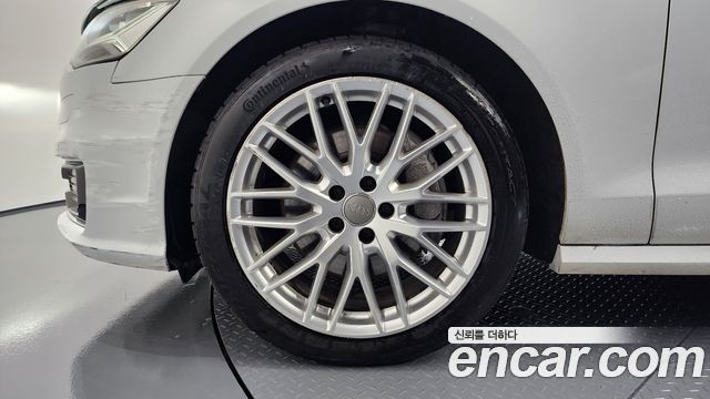 Audi A6 40 TDI Quattro Premium C7 — пробег 221 910 км