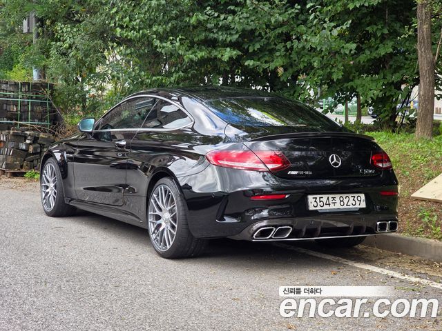Mercedes-Benz C-Class C63 S AMG Coupe — пробег 13 500 км