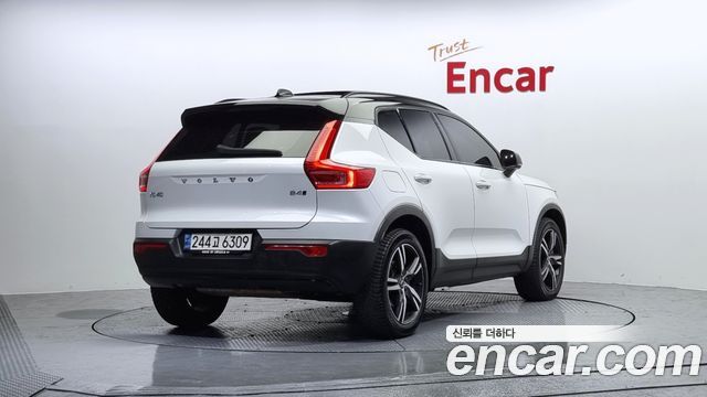 Volvo XC40 из Кореи Encar