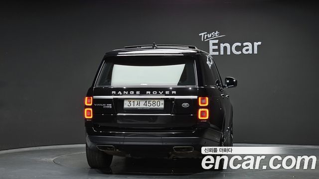 Land Rover Range Rover 4.4 SDV8 Vogue SE DIESEL — пробег 138 573 км — фото 4 из 5