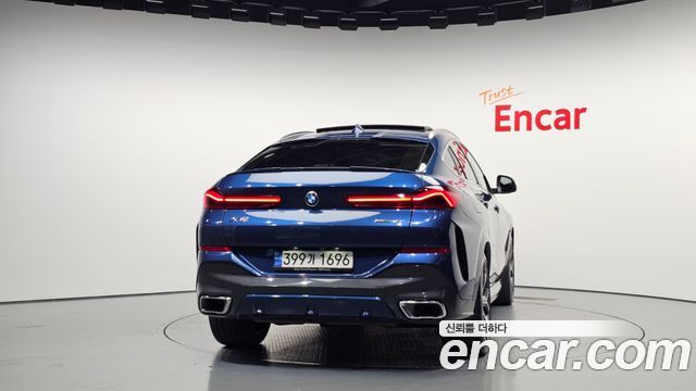 BMW X6 xDrive40i M Sport — пробег 43 820 км