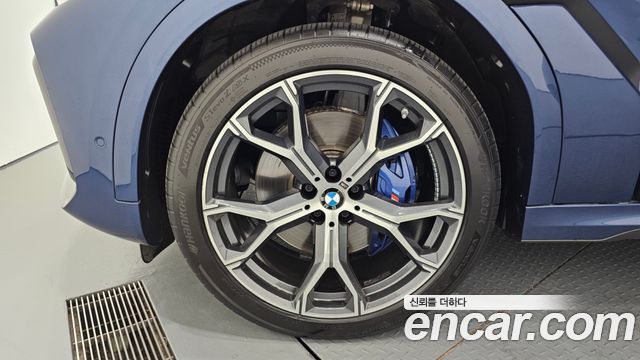 BMW X6 xDrive40i M Sport — пробег 43 820 км