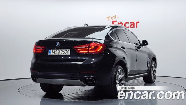 BMW X6 xDrive 30d — пробег 135 566 км — фото 2 из 5
