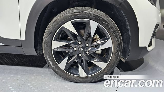 Kia Seltos Gasoline 1.6 Turbo 4WD Gravity — пробег 27 157 км — фото 5 из 5