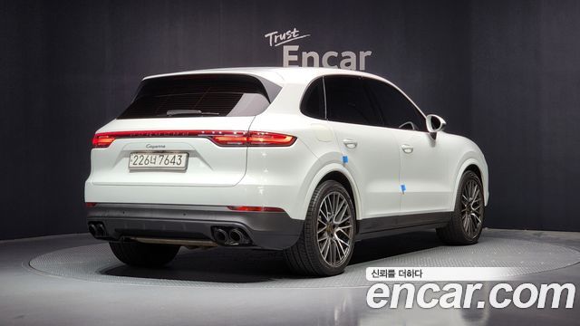 Porsche Cayenne 3.0 — пробег 29 871 км