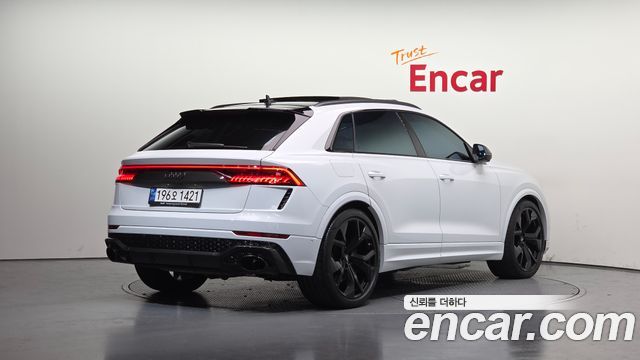 Audi RSQ8 из Кореи Encar
