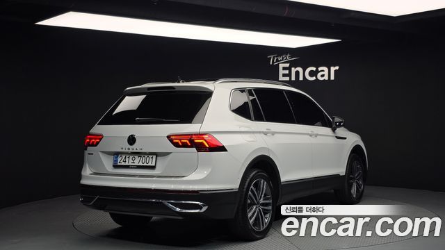 Volkswagen Tiguan 2.0 TSI Prestige — пробег 53 040 км