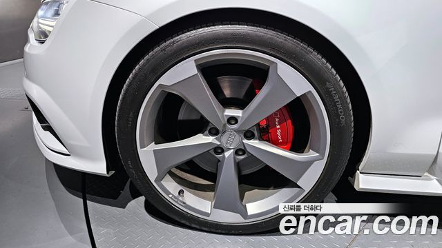 Audi A7 55 TDI Quattro Sport 4G — пробег 129 892 км