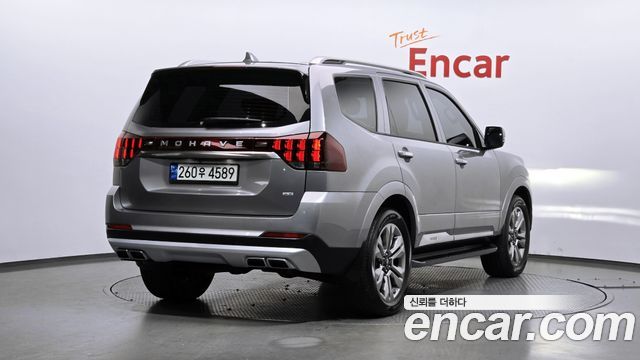 Kia Mohave Diesel 3.0 4WD 5-Seater Platinum — пробег 6 171 км — фото 2 из 5