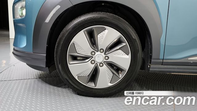 Hyundai Kona из Кореи Encar