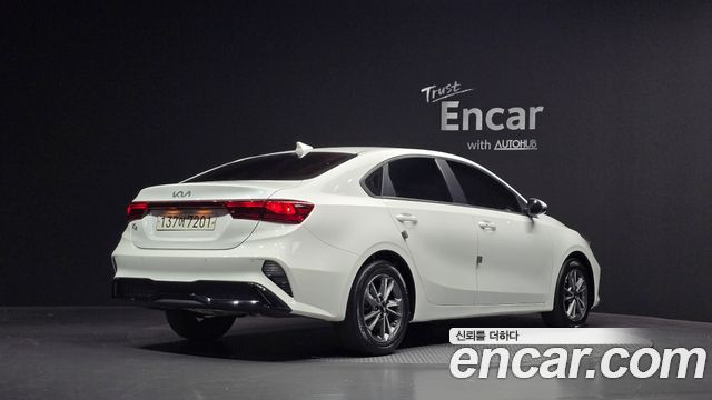 Kia K3 из Кореи Encar