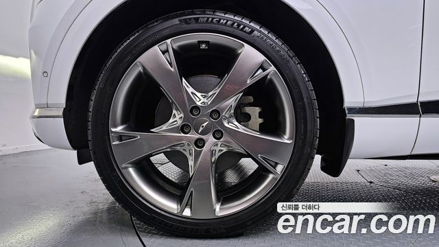 Genesis GV80 из Кореи Encar