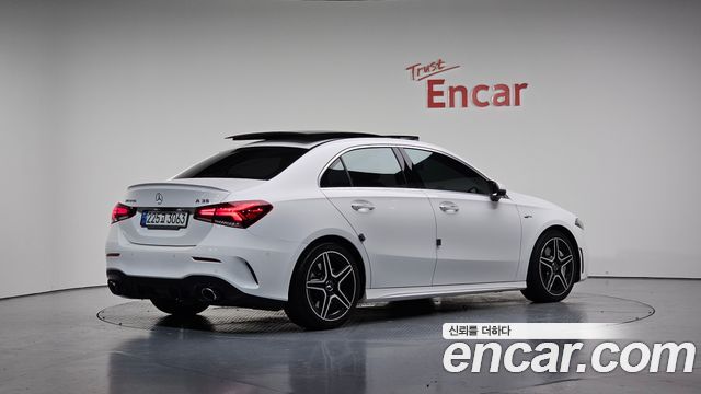 Mercedes-Benz A-Class A250 4MATIC Sedan — пробег 55 786 км — фото 2 из 5