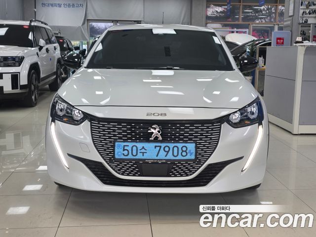 Peugeot 208 из Кореи Encar